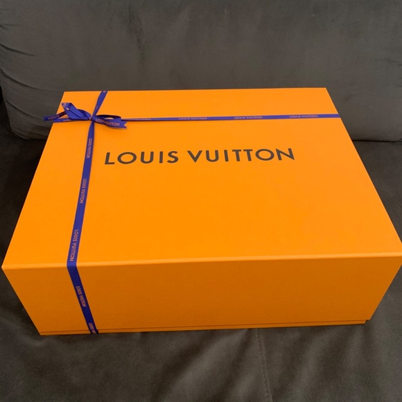 New never used Louis Vuitton Neverfull Fall Collection Bag - Picture 6 of 12